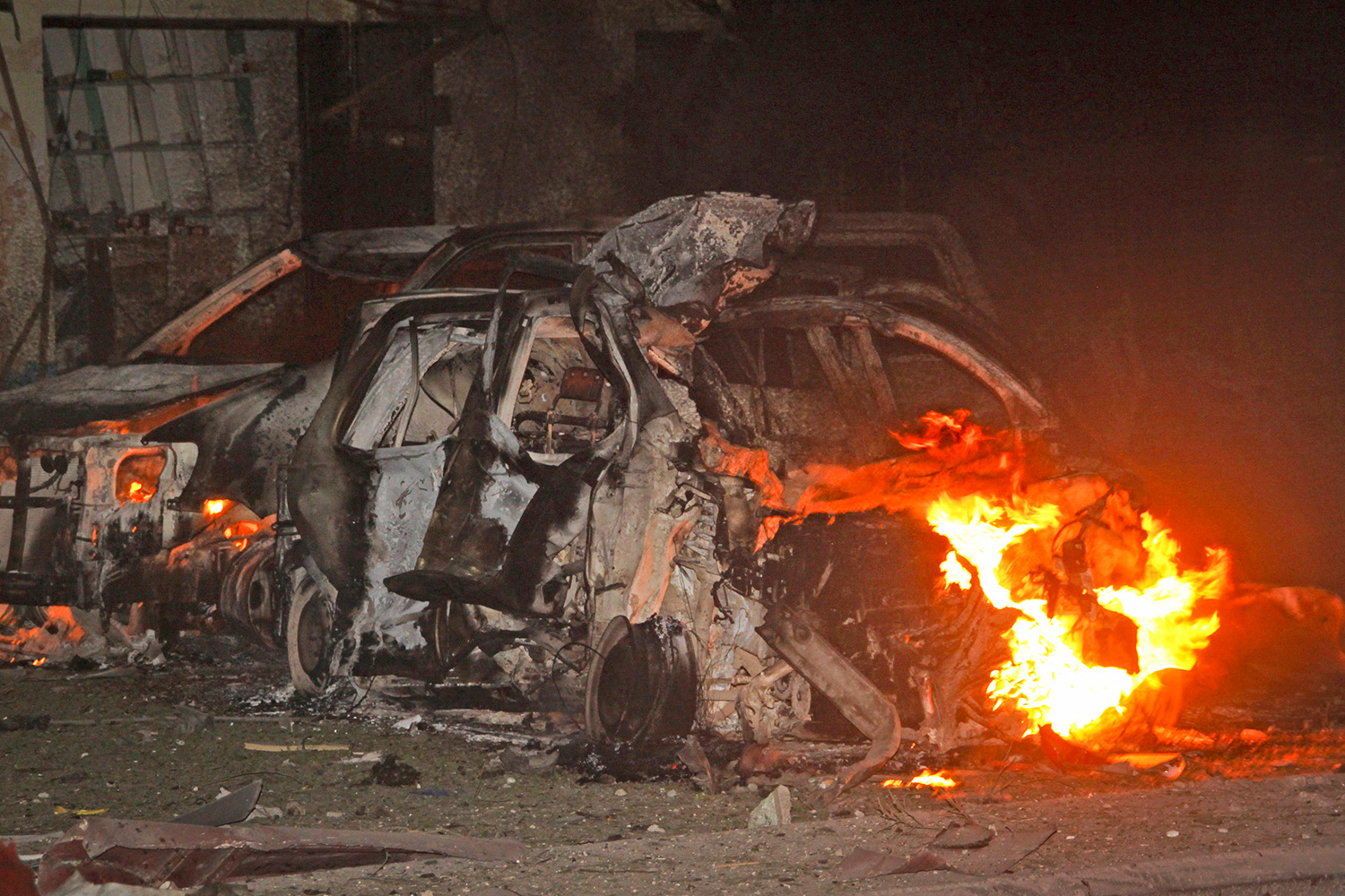 Un ataque con coche bomba en un hotel de Somalia deja al menos 11 muertos