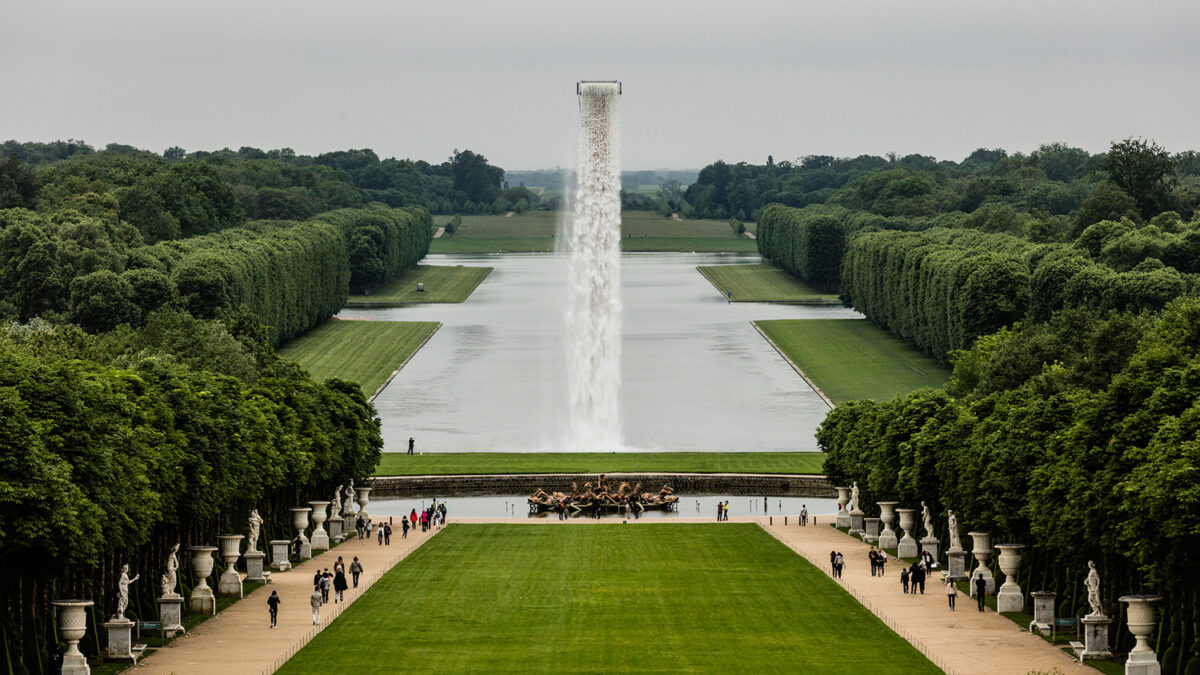 Una cascada de 40 metros asombra en Versalles