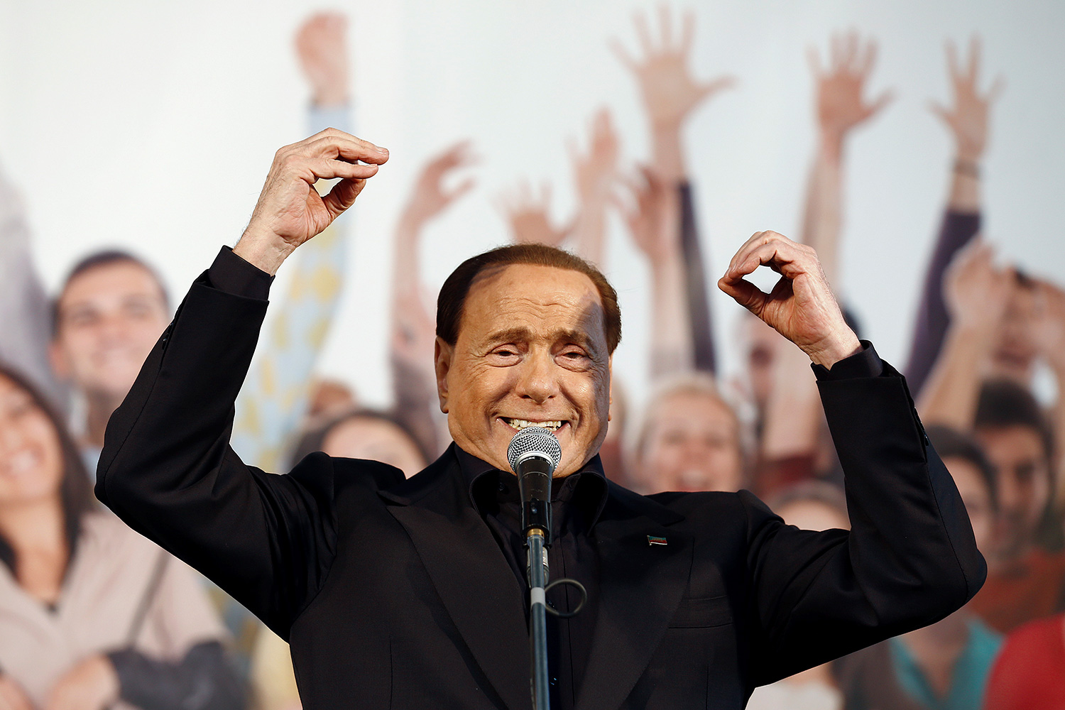 Berlusconi, hospitalizado por un problema cardíaco