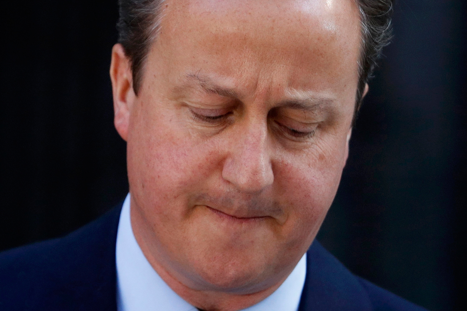 Cameron dimite: "Habrá un nuevo primer ministro en octubre"