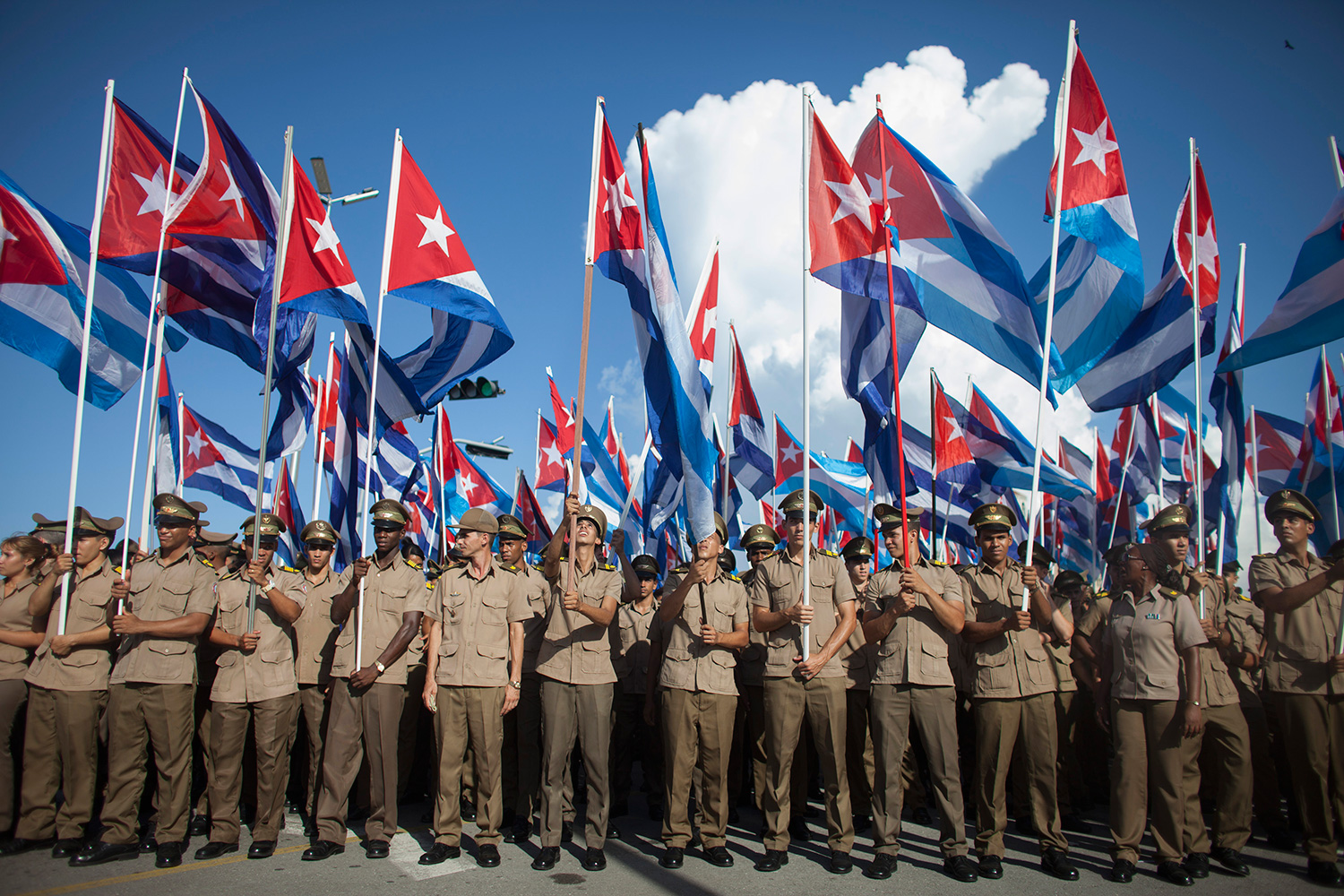 El CNI desvela que un cubano compró datos privados de políticos españoles
