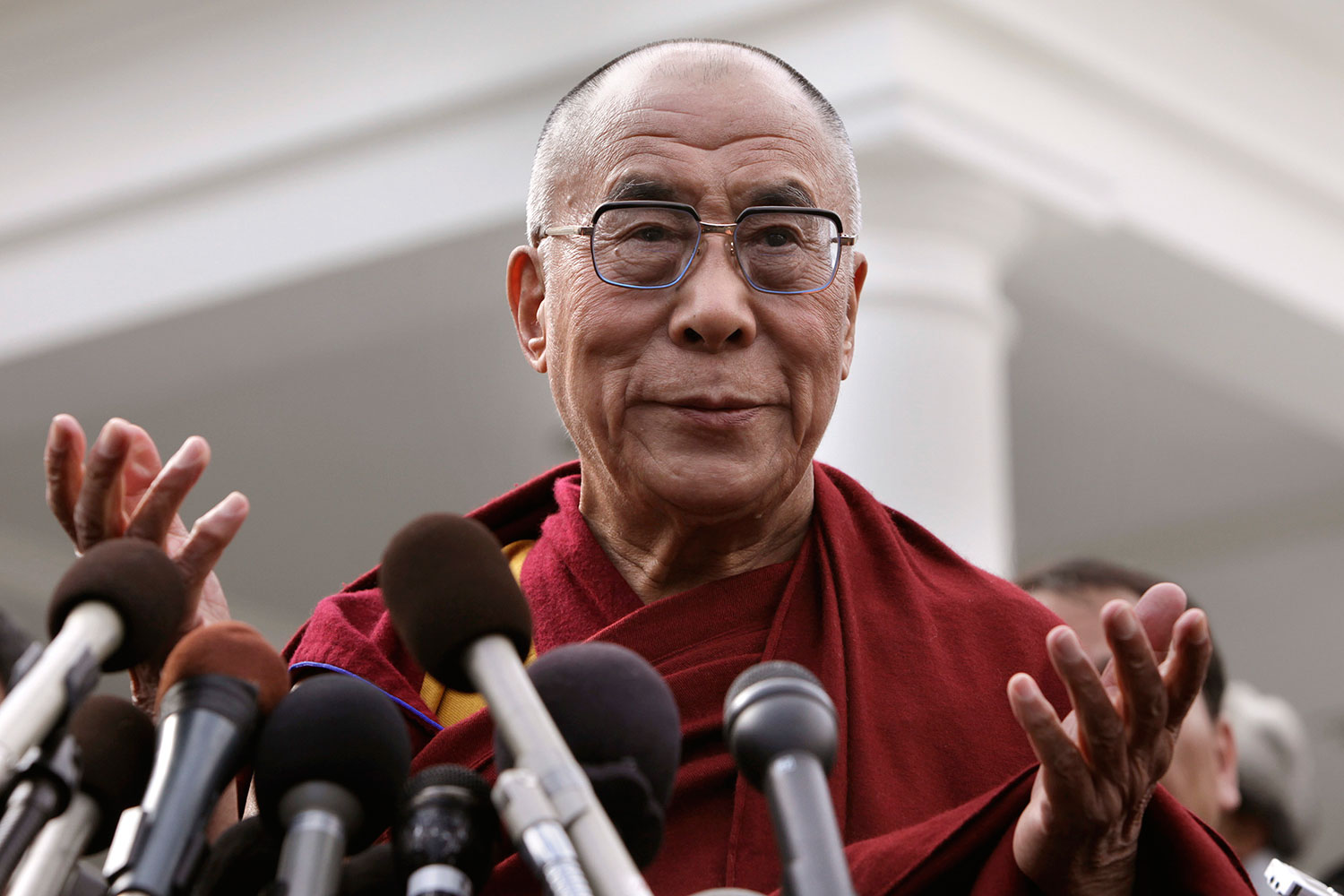Barack Obama recibe al Dalái Lama y causa tensión en China