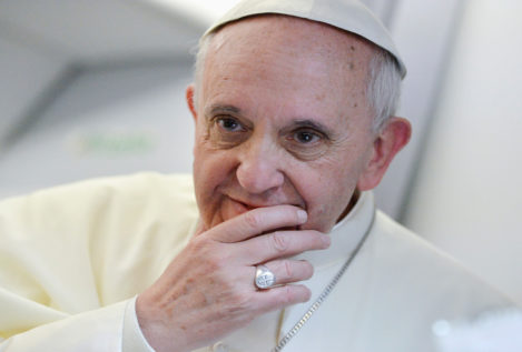 Papa Francisco: 'La Iglesia debe pedir perdón a las personas gays'