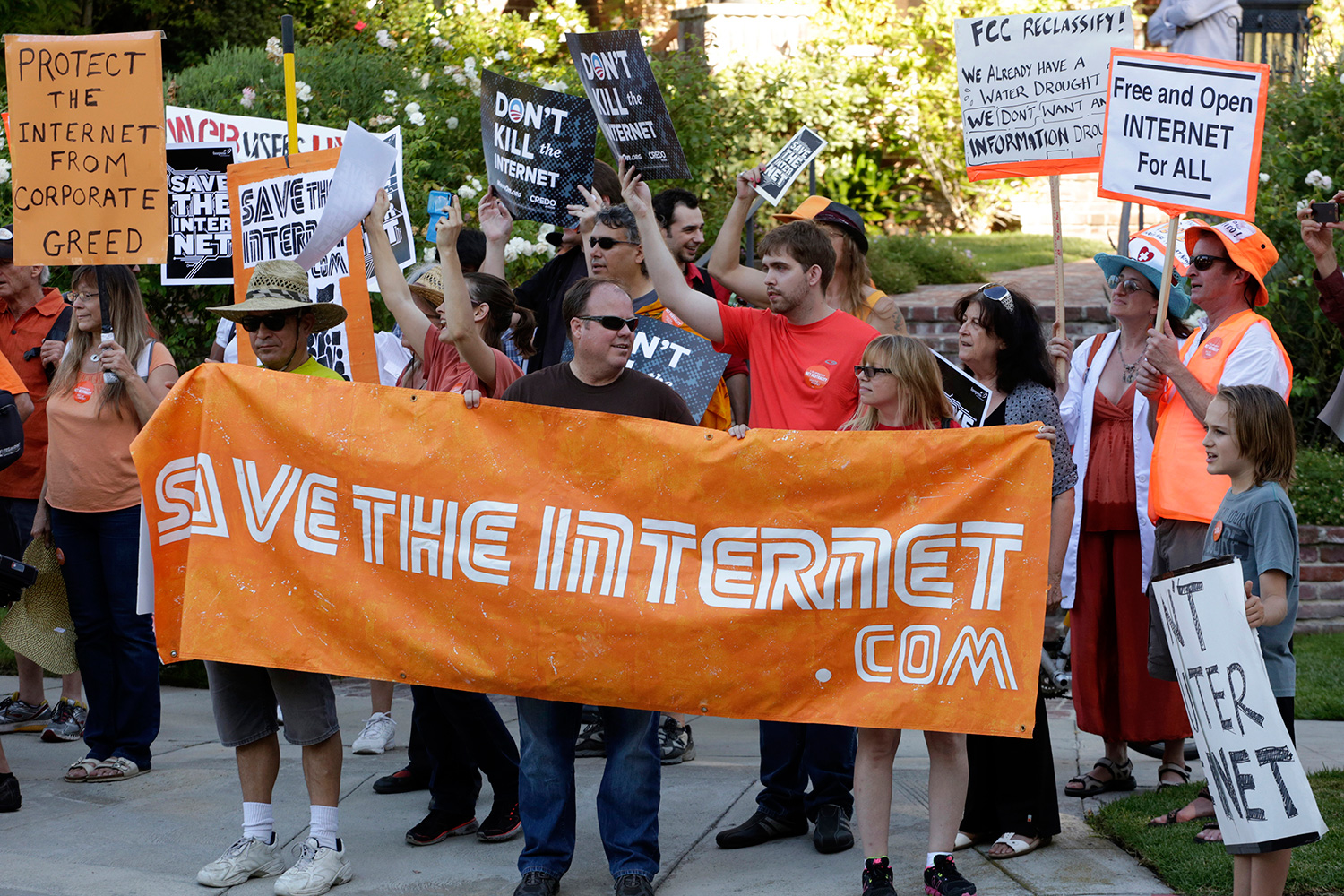 Estados Unidos declara el acceso a Internet un bien público