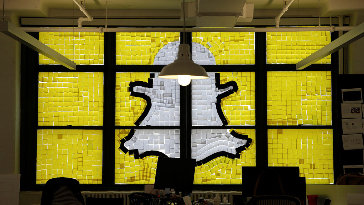 Snapchat registra una patente para pagar a sus usuarios por generar contenido