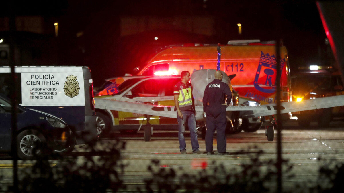 Dos muertos al estrellarse una avioneta en el aeródromo de Cuatro Vientos