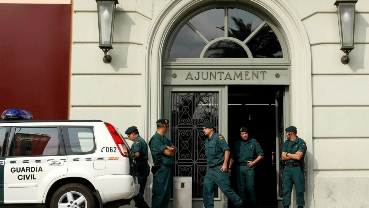 Macro operación de la Guardia Civil contra la corrupción en varios ayuntamientos de España