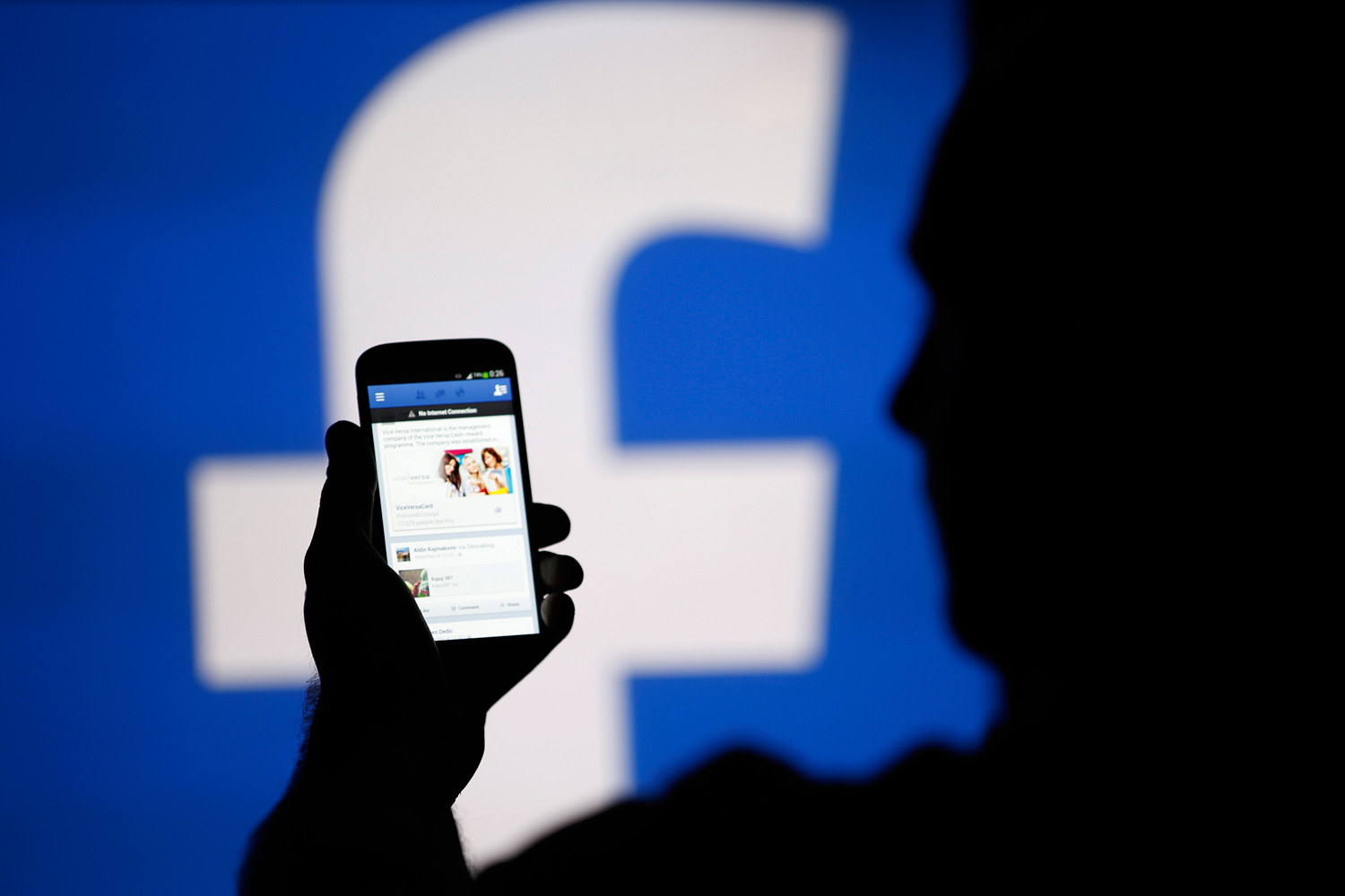 La publicidad en móviles dispara los beneficios de Facebook