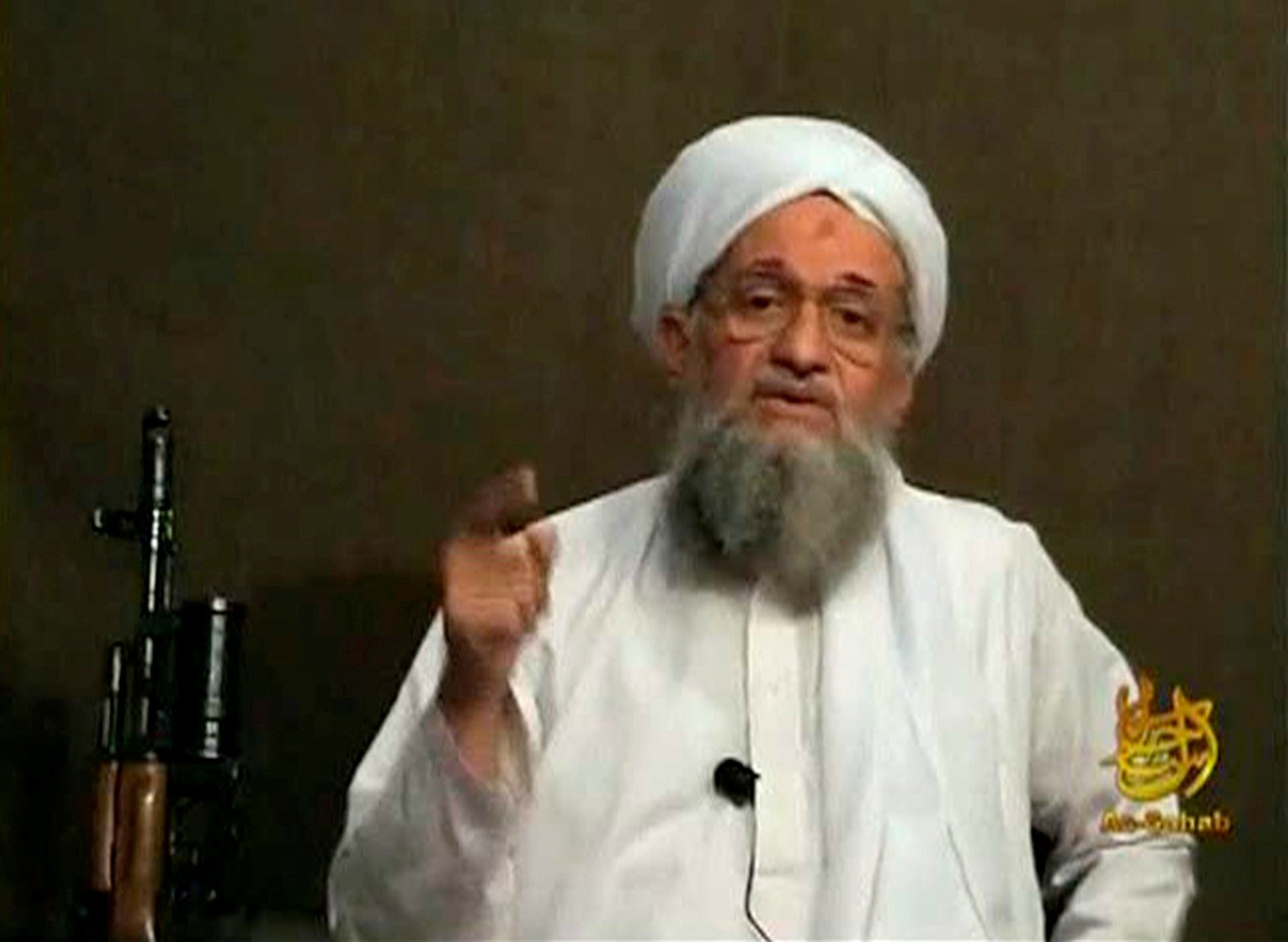 El líder de Al Qaeda insta a secuestrar occidentales para intercambiarlos por presos musulmanes