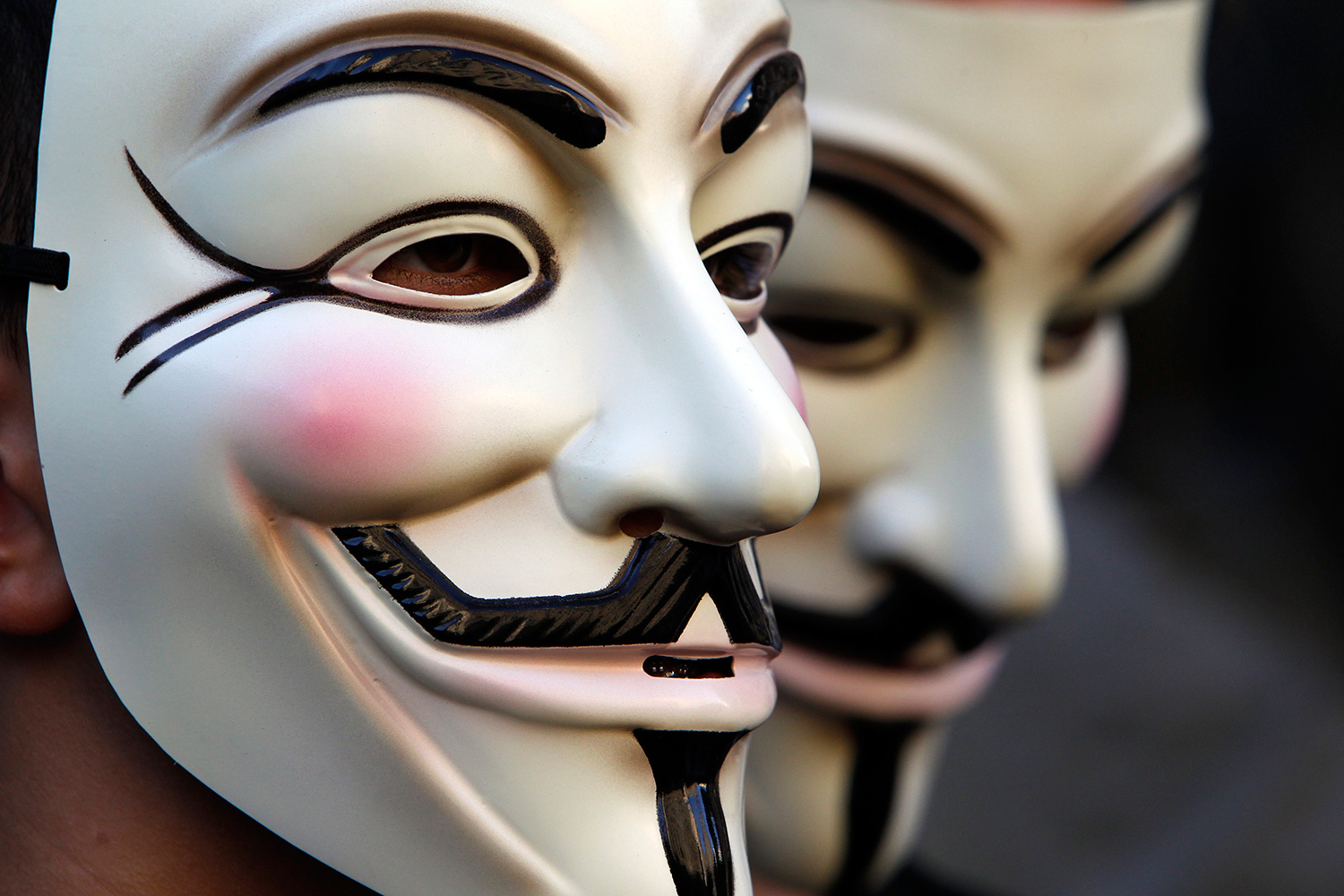 Absueltos los miembros de la 'cúpula de Anonymous' en España