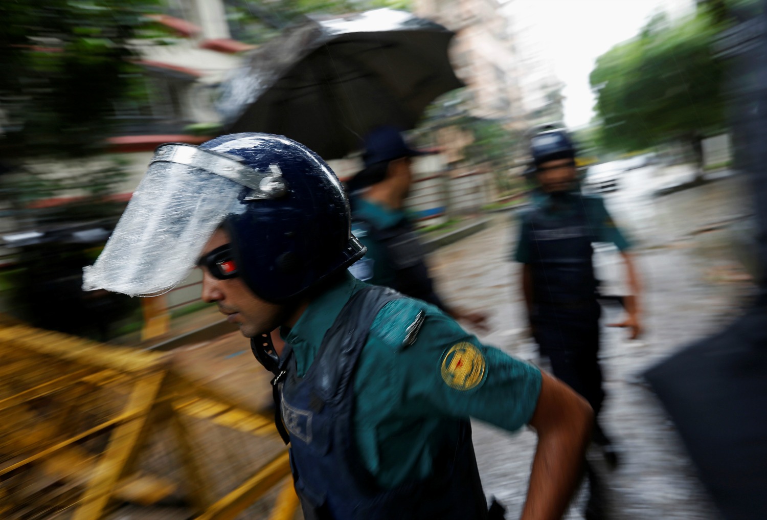 Identificado un ciudadano de EEUU vinculado a un grupo armado de Bangladesh abatido por la policía