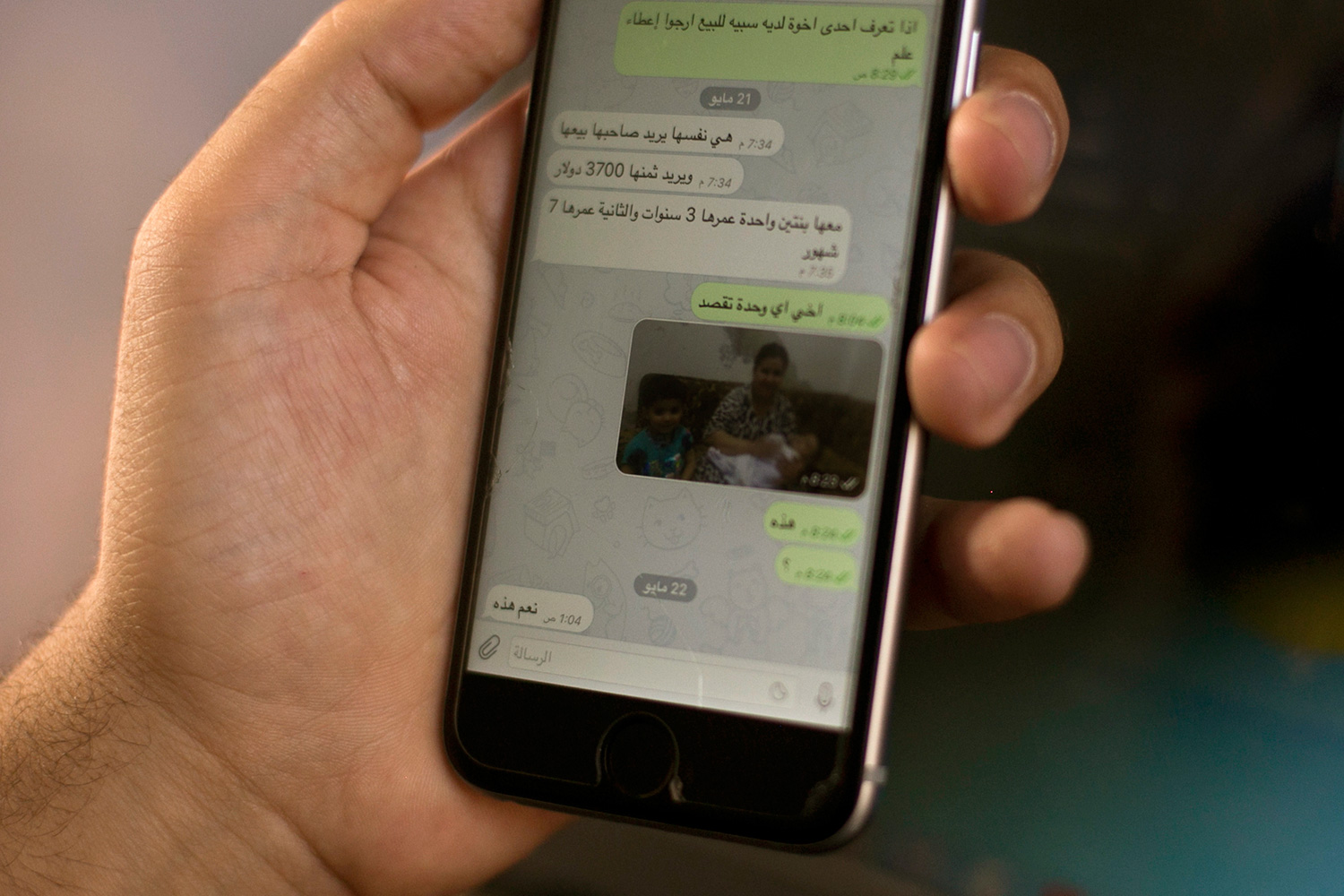 El Estado Islámico vende niñas como esclavas sexuales por WhatsApp y Telegram