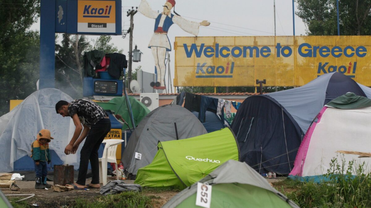 Bruselas concede 11 millones de euros a Italia y Grecia para afrontar la crisis de los refugiados