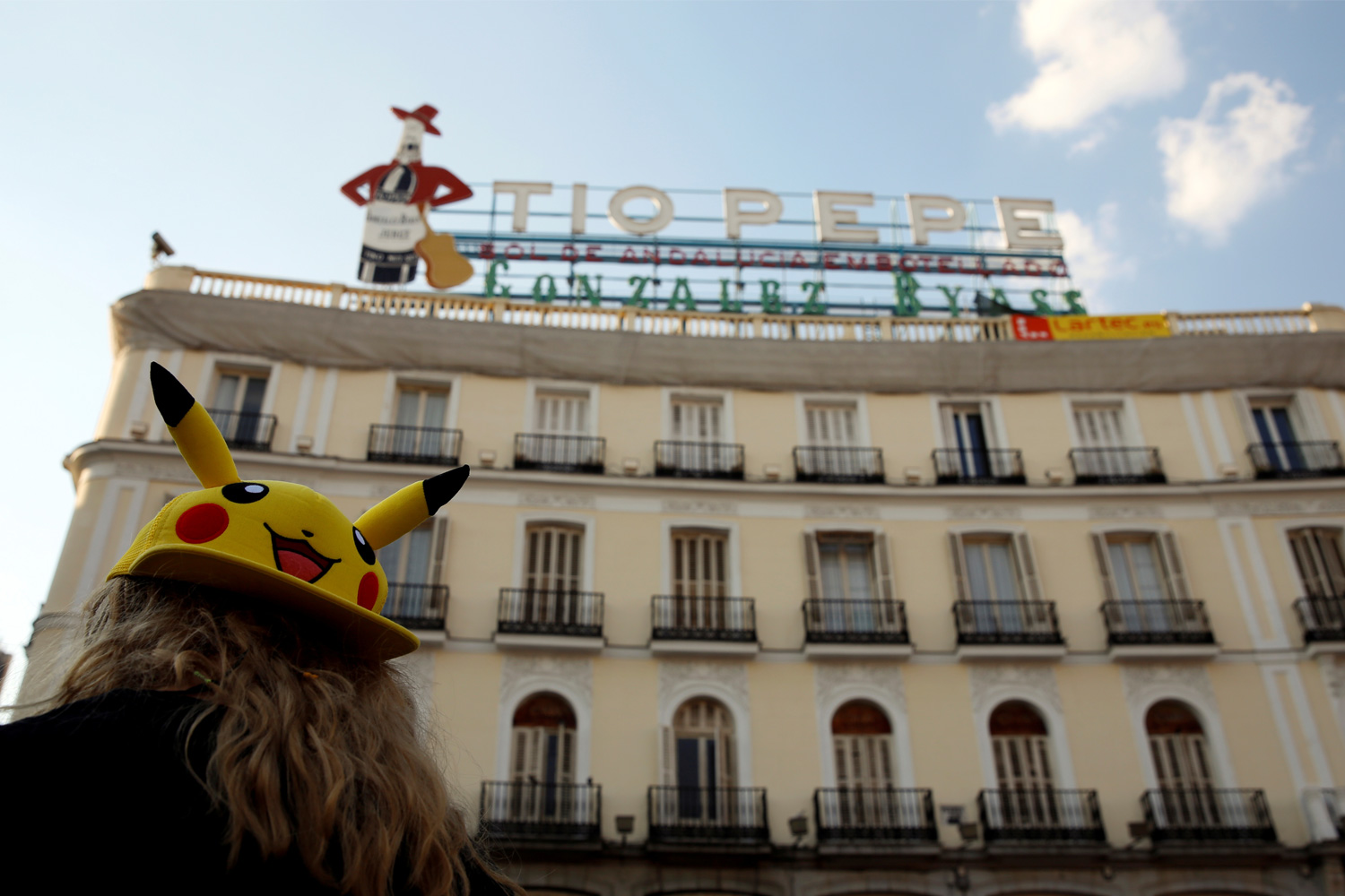 La 'pokequedada' de la Puerta del Sol bate récords mundiales