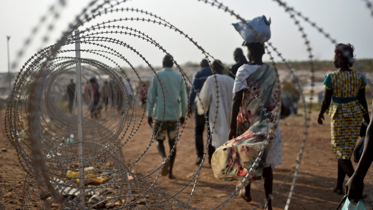 Decenas de mujeres y niñas violadas por soldados de Sudán del Sur en las puertas de un campamento de la ONU