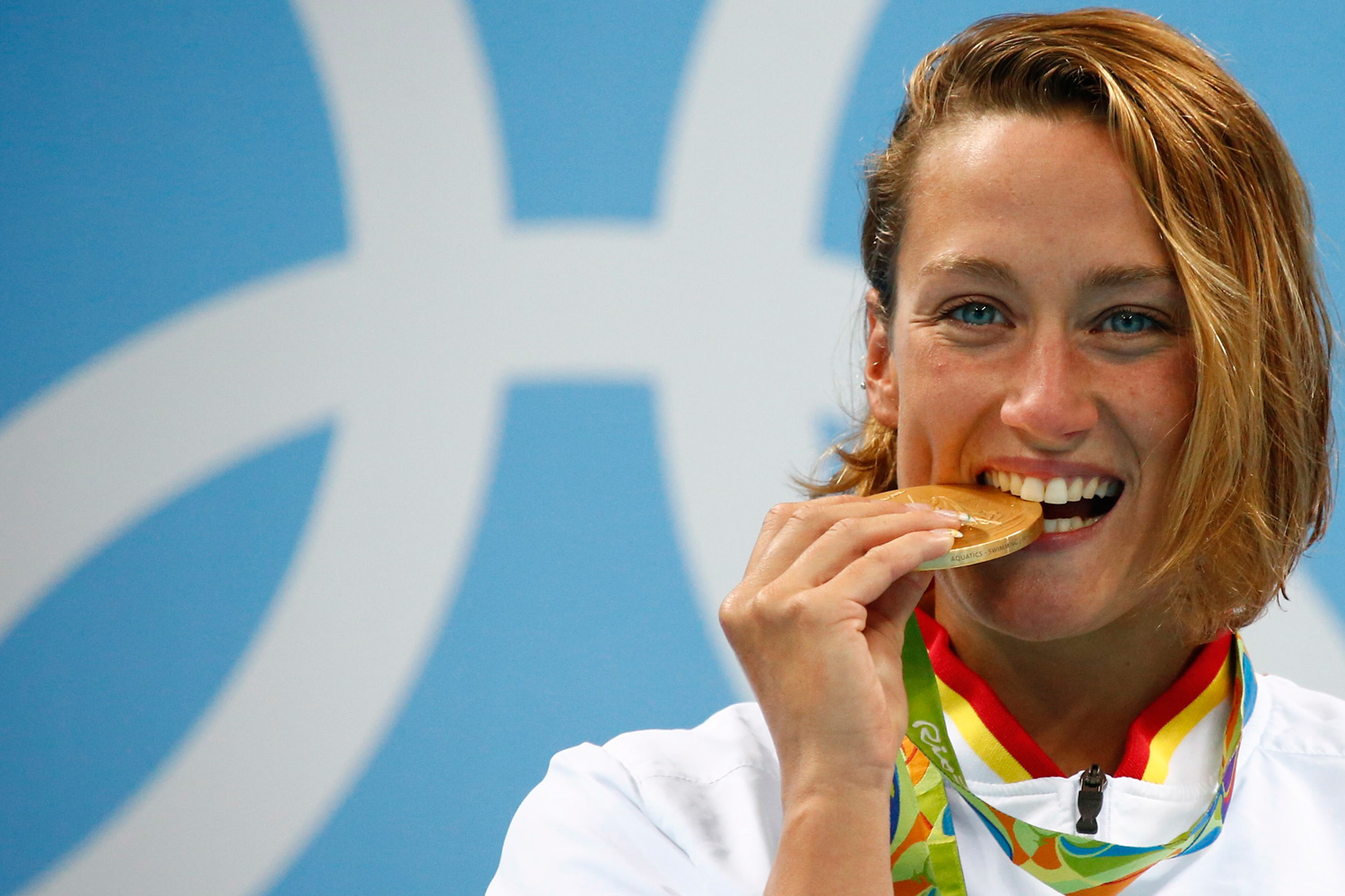 Mireia Belmonte logra el primer oro para España en Río 2016