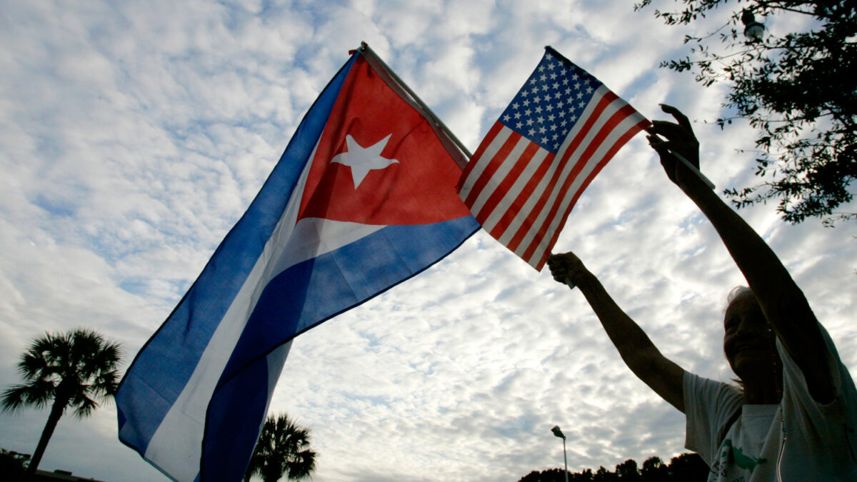 Cuba y Estados Unidos reanudarán vuelos directos después de medio siglo