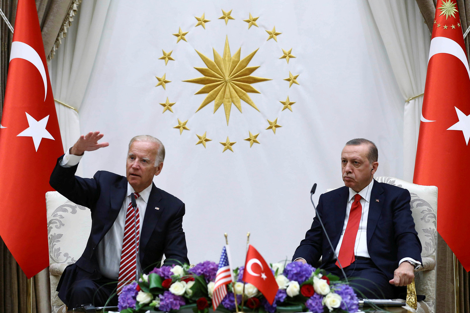 Turquía y EEUU lanzan una gran ofensiva conjunta contra ISIS en Siria