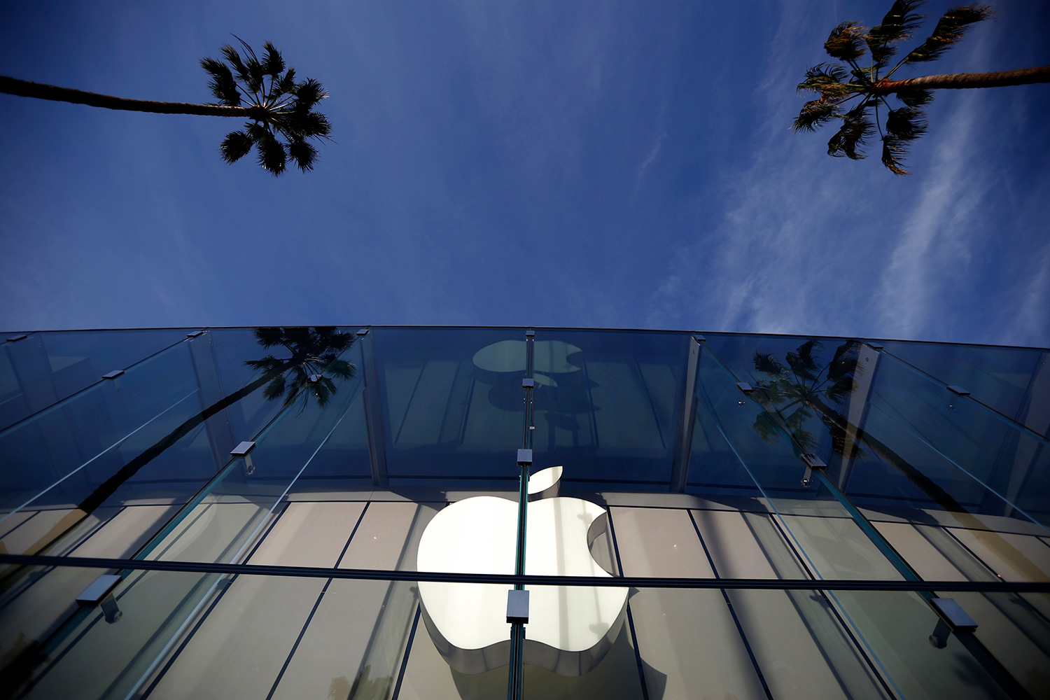 Apple ofrece una recompensa de 200.000 dólares para quien detecte fallos de seguridad en sus productos