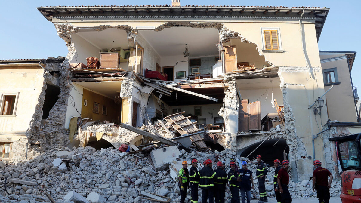 Detenidos por robar las casas en ruinas tras el terremoto de Amatrice