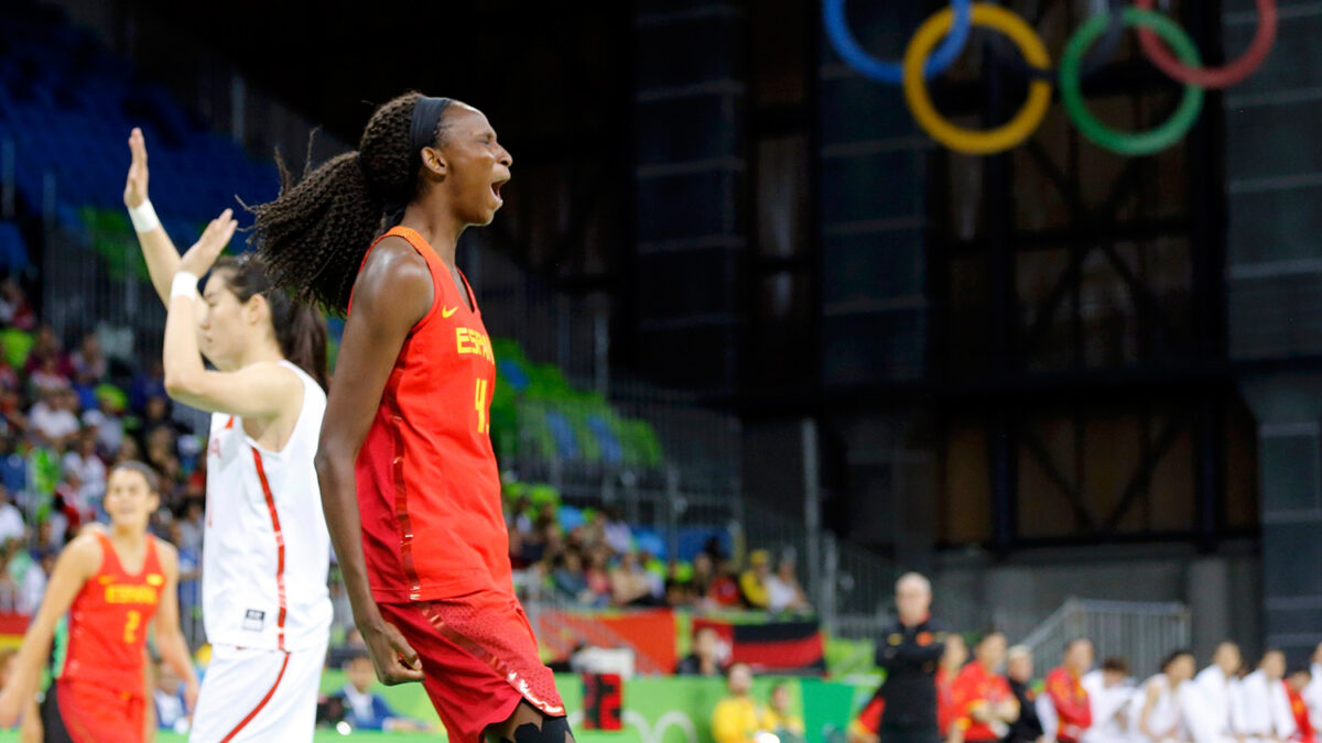 España avanza sin prisa pero sin pausa hacia las medallas