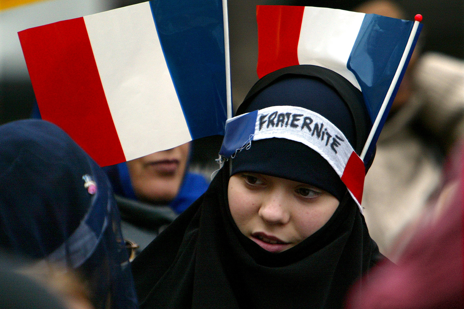 Francia adopta nuevas medidas contra la radicalización islámica