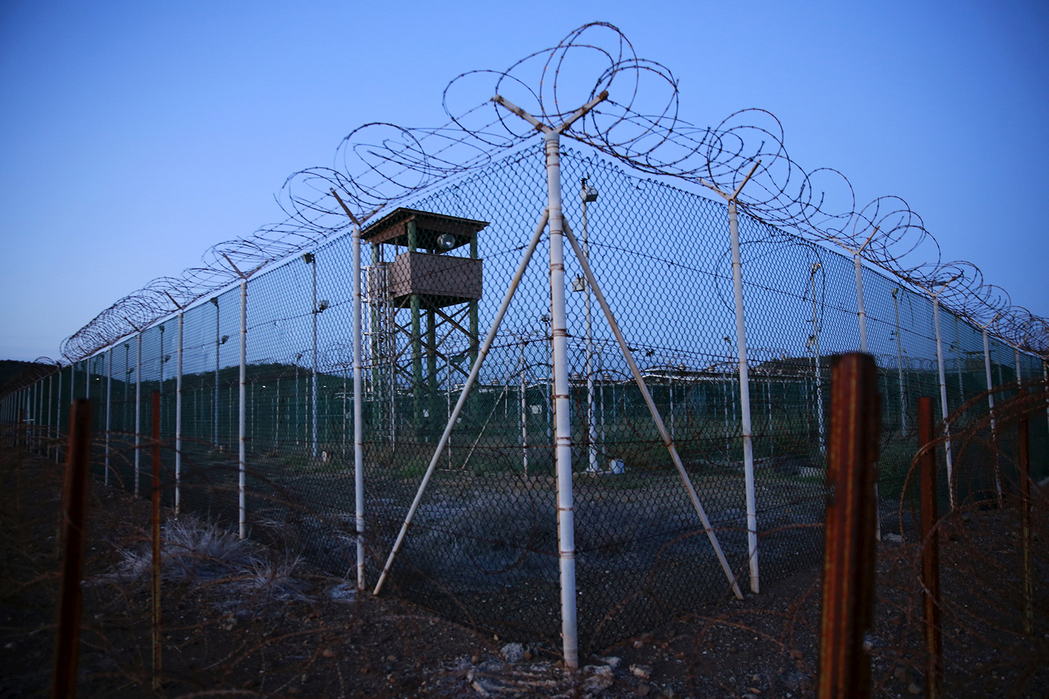La Administración Obama realiza el mayor traslado de presos de Guantánamo