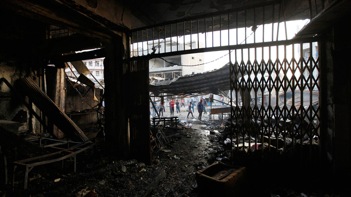 Once bebés mueren al incendiarse un hospital materno en Bagdad