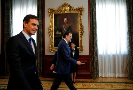 El 'no' de Sánchez obliga a Rajoy a negociar su investidura con los nacionalistas y C's