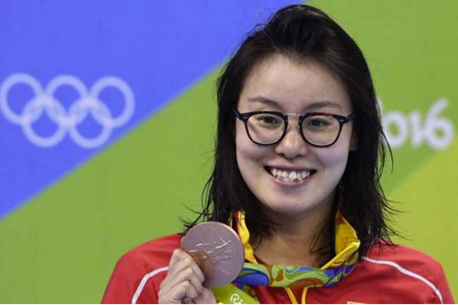 La nadadora china que ha roto el tabú sobre tener la regla durante los JJOO