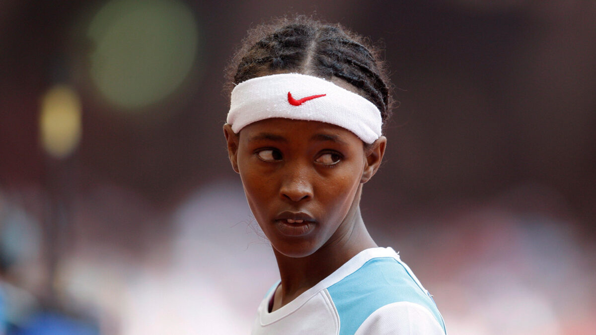 La triste historia de Samia Yusuf Omar, la atleta que conmovió al mundo en Pekín 2008