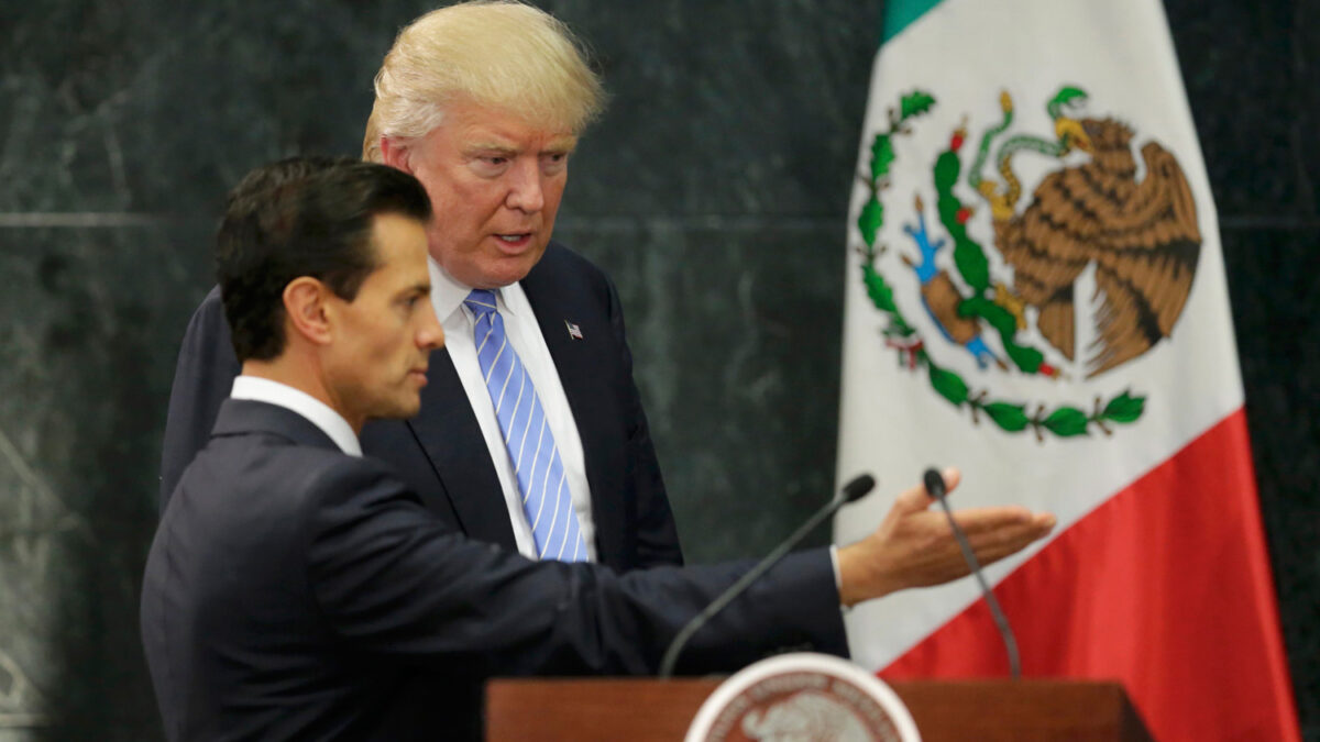 Trump se reúne con Peña Nieto, pero el muro los separa