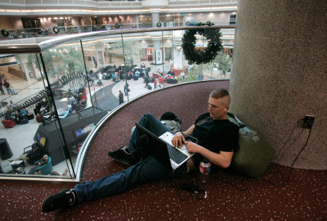 Un bloguero recopila todas las contraseñas de wifi de los aeropuertos