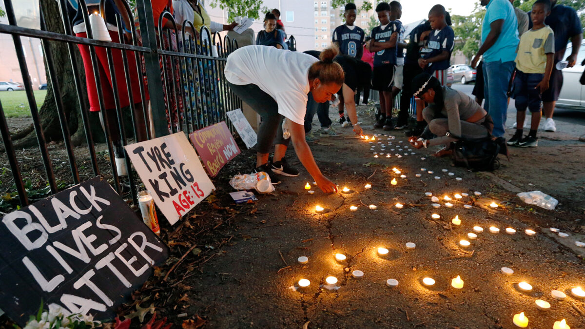 La policía de Columbus mata a un niño de 13 años que portaba una pistola falsa