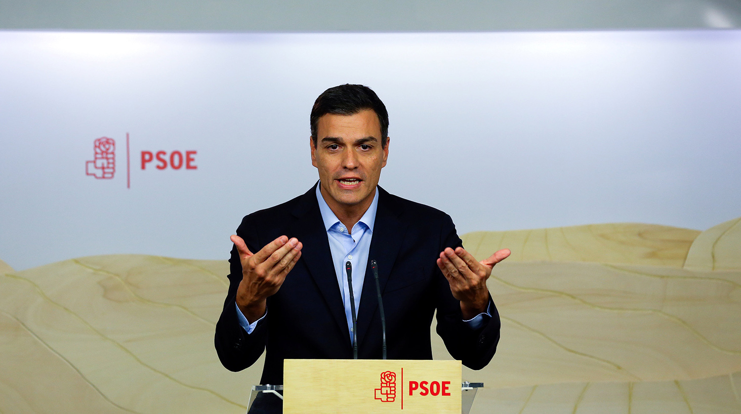 Grave crisis en el PSOE tras la dimisión en bloque de la mitad de la Ejecutiva