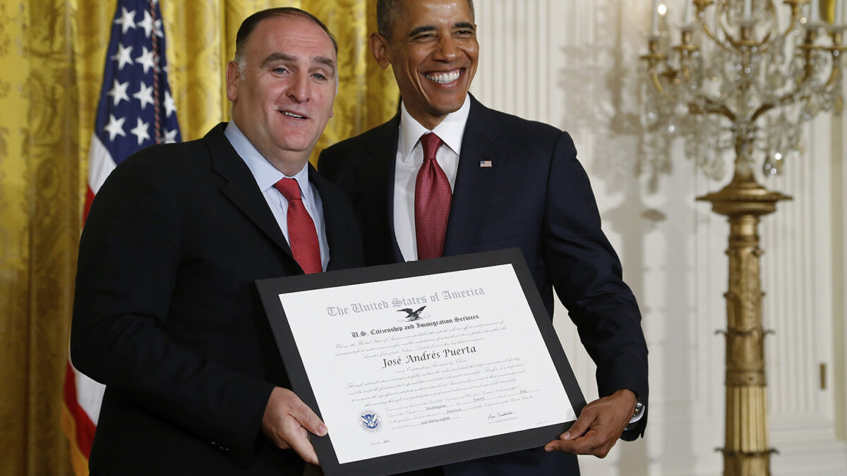 El cocinero español José Andrés, Medalla Nacional de Humanidades de EEUU