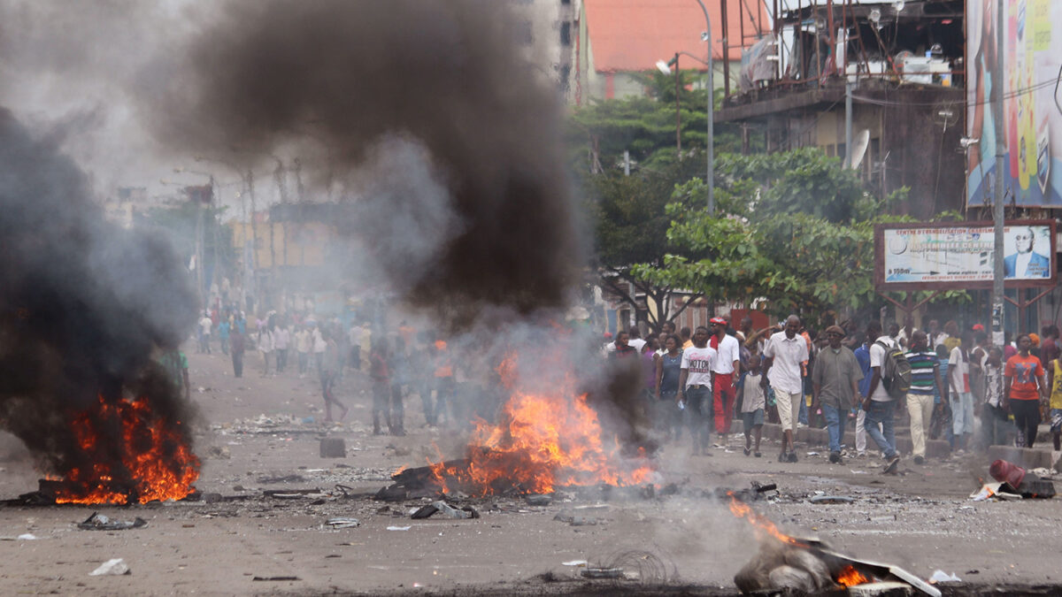 Al menos 17 muertos durante violentas protestas en la capital del Congo