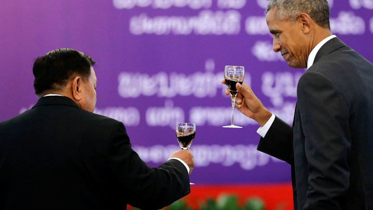 EEUU tiene una «obligación» con Laos, dice Obama en su histórica visita al país asiático