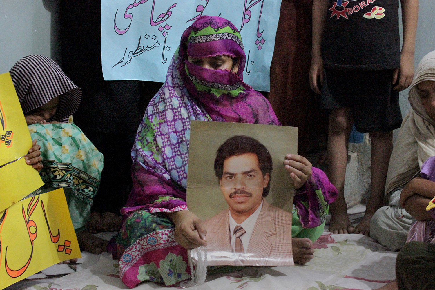 Grupos de Derechos Humanos piden a Pakistán detener la ejecución de un enfermo esquizofrénico