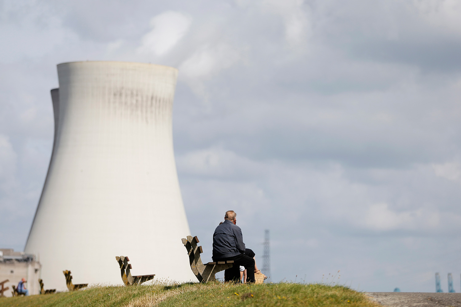 Reino Unido da luz verde a la primera planta nuclear en 20 años