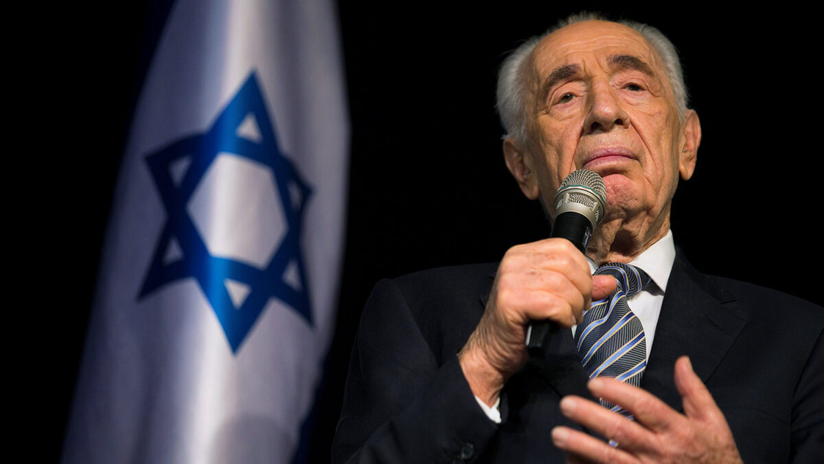 Shimon Peres, en coma tras sufrir un derrame cerebral