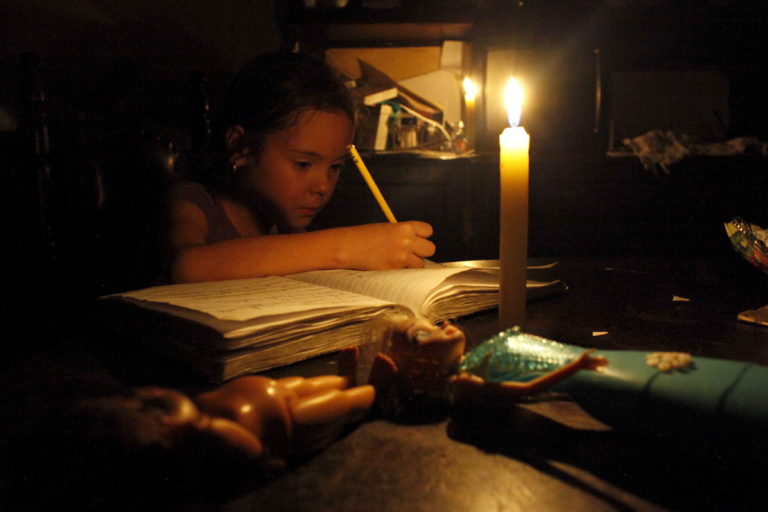 Los deberes escolares generan controversia entre padres y docentes. (Foto: Carlos Eduardo Ramirez / Reuters)