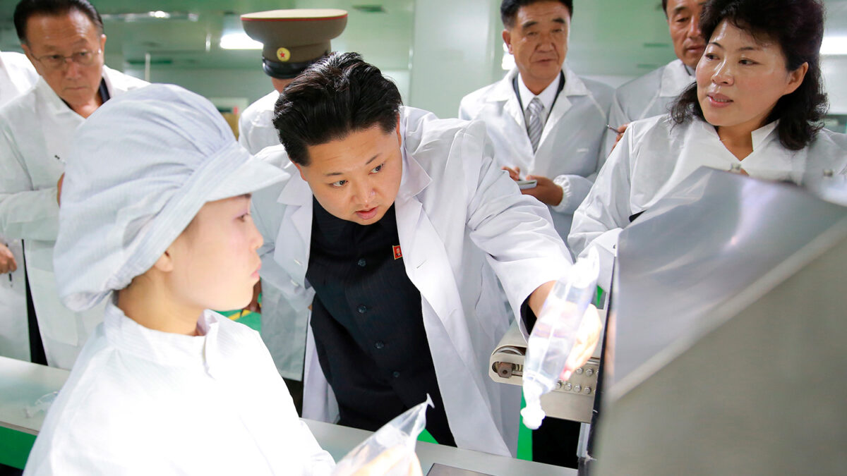 Deserta un funcionario responsable de darle medicamentos a Kim Jong Un