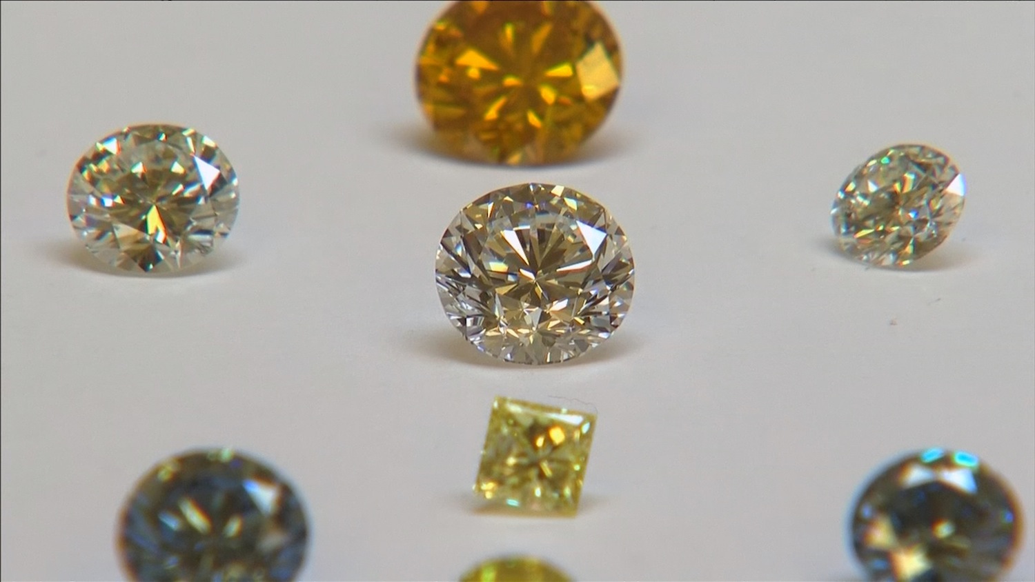 Los diamantes podrían ser los dispositivos de almacenamiento de datos más potentes