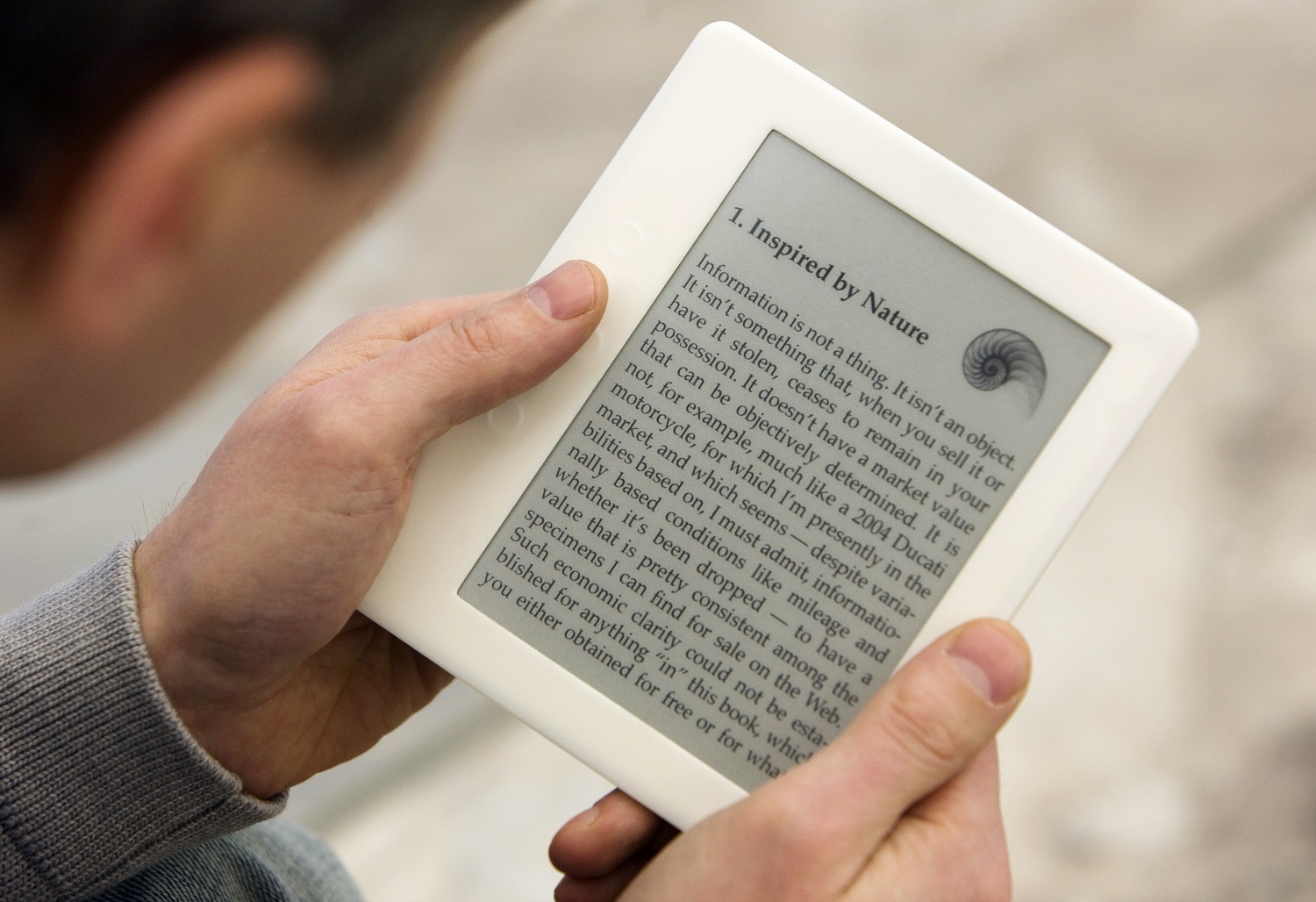Amazon pactará con la UE sobre el monopolio de los e-books