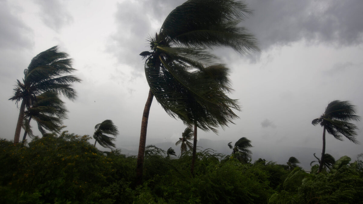 El huracán Matthew arrasa Haití obligando a la evacuación de más de 9.000 personas