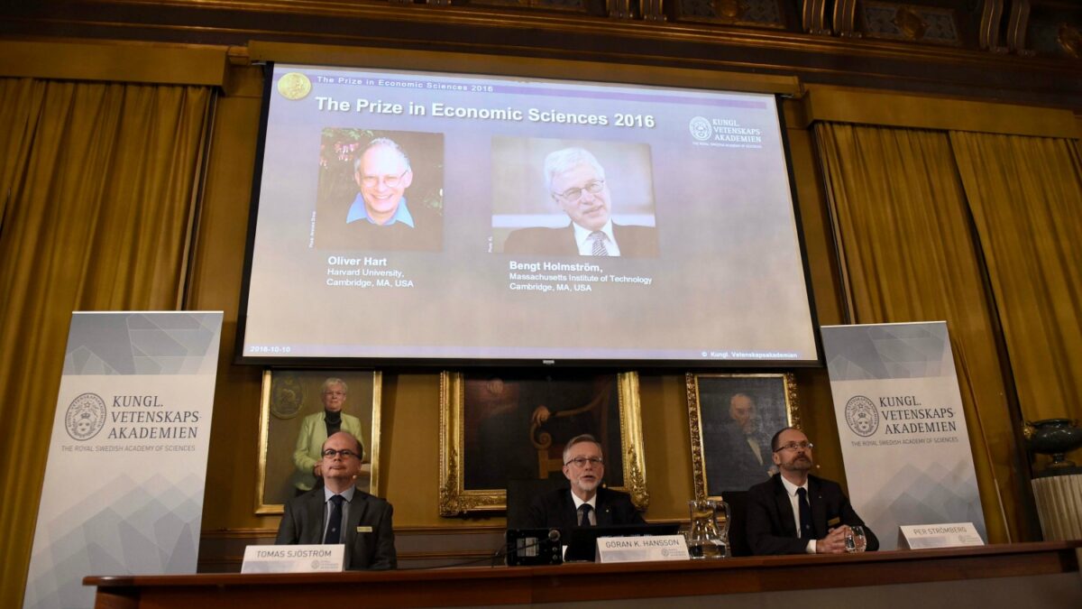 La teoría del contrato y sus aplicaciones, Premio Nobel de Economía 2016