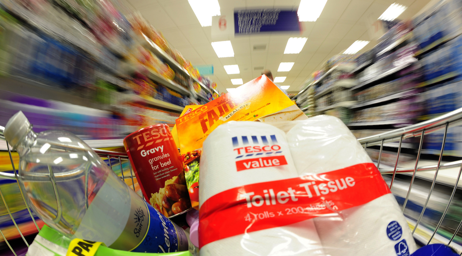 El Brexit vacía las estanterías de los supermercados británicos