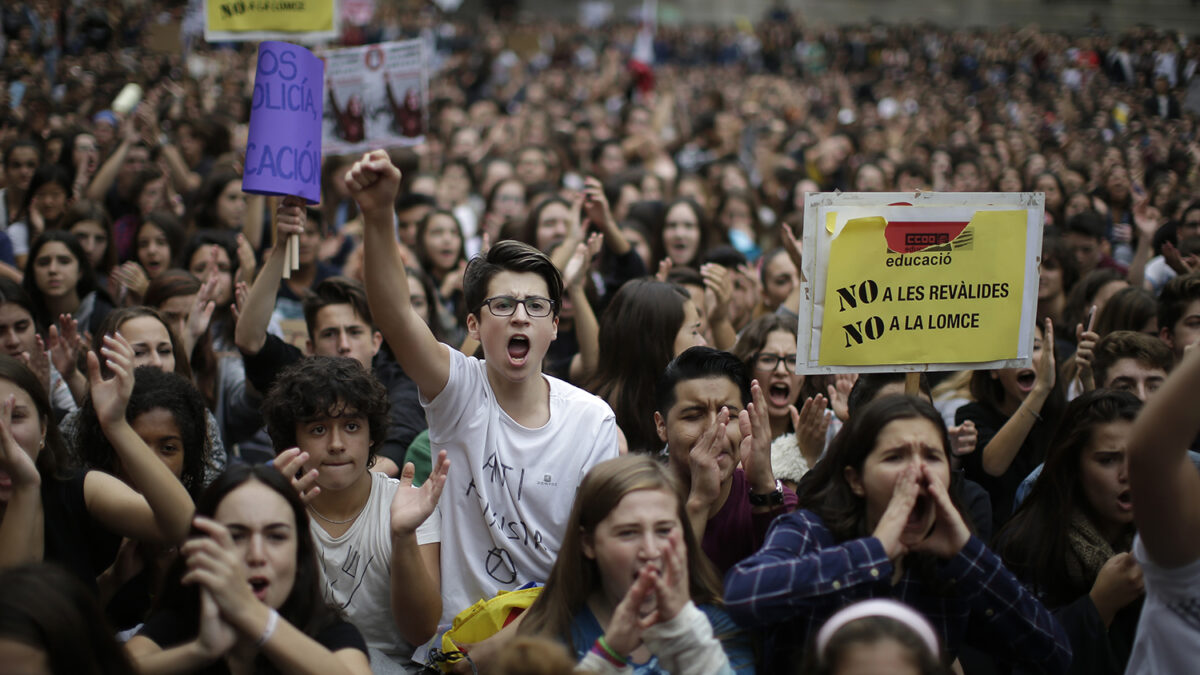 Rajoy paraliza las reválidas hasta la firma de un Pacto por la Educación