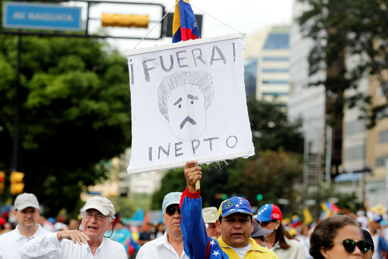 Venezuela aplaza el referendo revocatorio contra Maduro